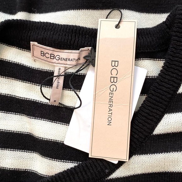 BCBGeneration Striped Long Sleeve Sweater - Picture 14 of 15